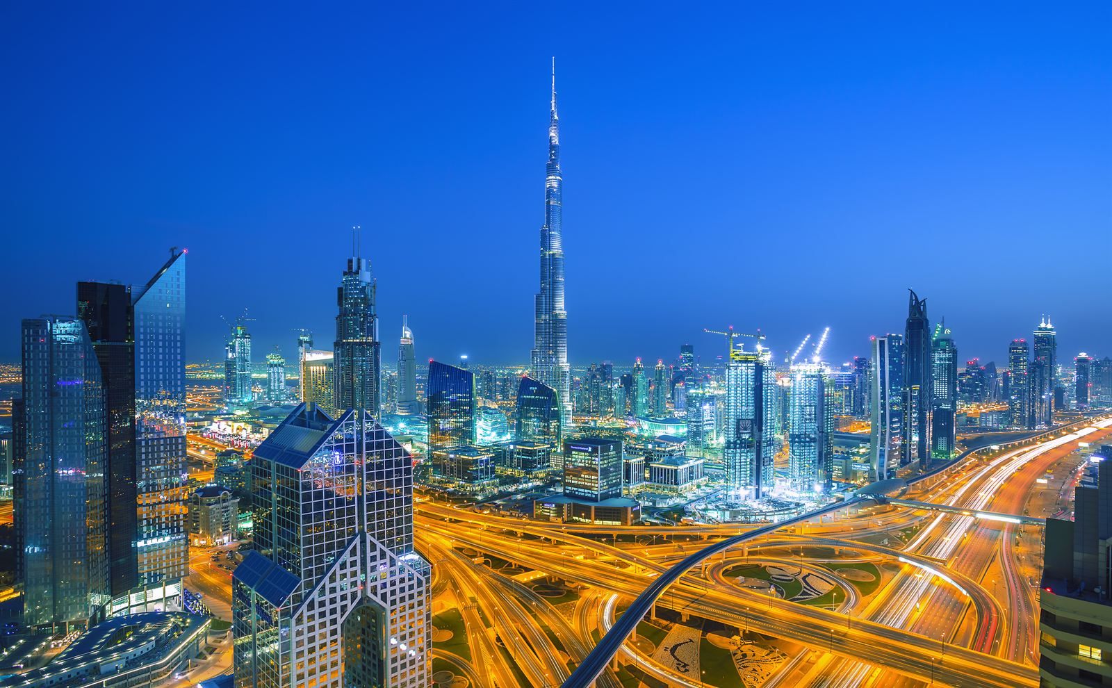 Dubai skyline at dusk with the Burj Khalifa